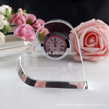 Cheap price heart shape personalized crystal clock with 3d laser lgo